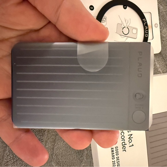 Plaud Note (AI note taker) - Picture 3 of 7